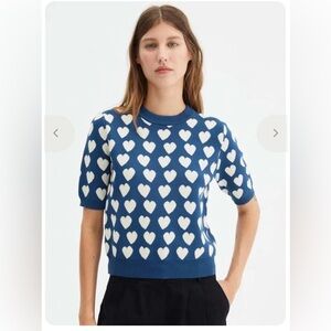 Compania Fantastica Short Sleeve Heart Print Sweater Size M